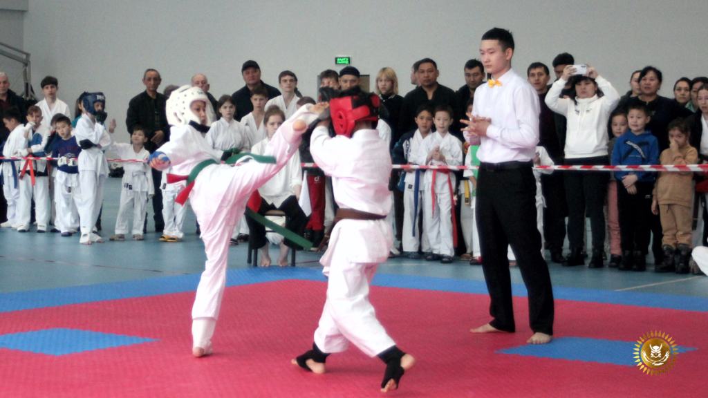 "Кабанбай Батыр" в Алматы